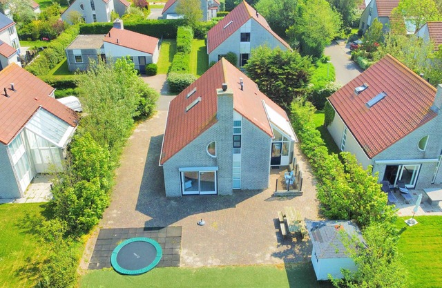 Oogduyne 133, luxe villa for 10 people, pets allowed