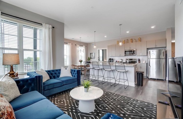 Opulent Corner 2BR Near OSU w/Garage Parking!