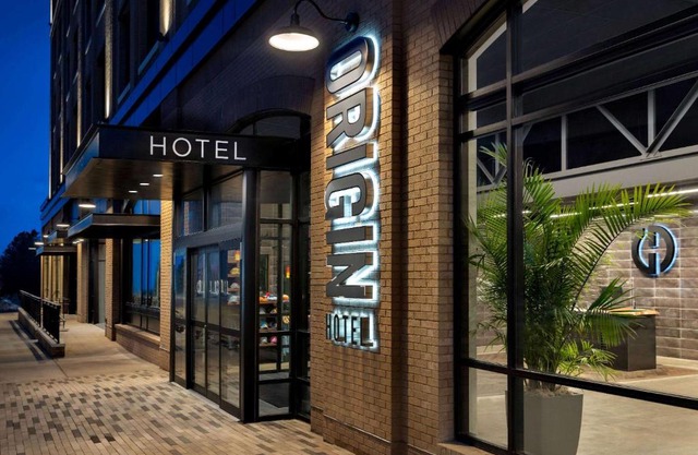 Origin Westminster a Wyndham Hotel