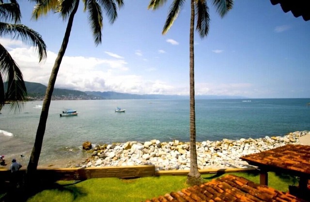 Original 1BR Condo with Pool in the Heart of old Vallarta