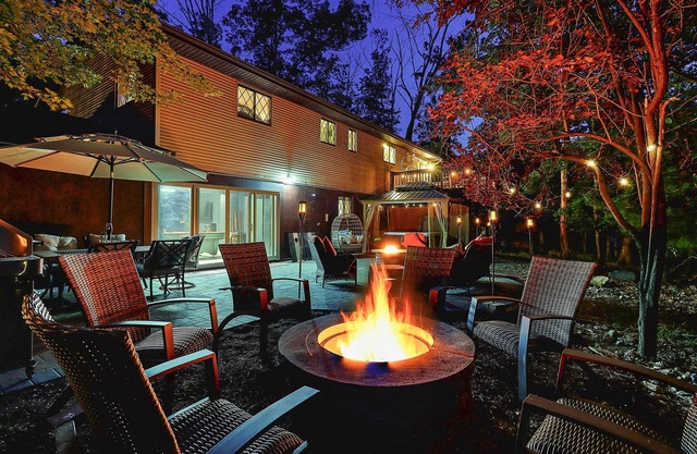 Outdoor Entertainment + Hot Tub: Poconos Home!