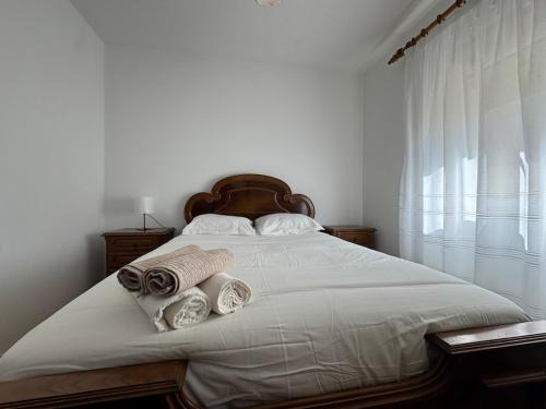 Outeiro House polo 1