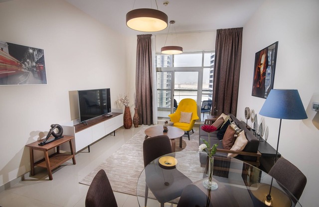 Outstanding view from Rooftop Pool-Stylish 1 BDR