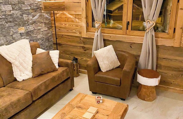 OXALIS 106 | Praz de Lys Center - New Apartment, 6 People - On the Slopes