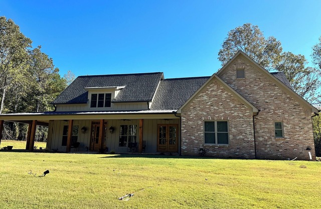 Oxford Hideaway-A Spacious 4-bedroom home close to Ole Miss