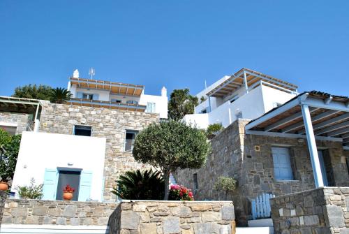 Pénde Traditional Luxury Villas