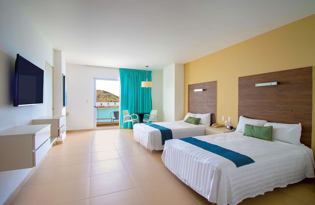 Pacific Palace Beach Tower Hotel