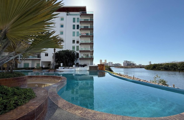 Pacifika Apartments