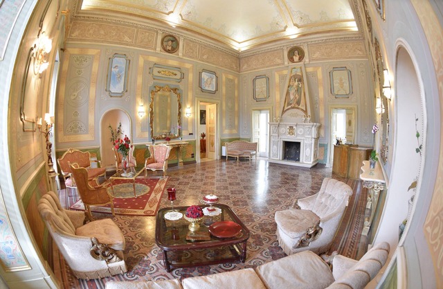 Palazzo De Castro