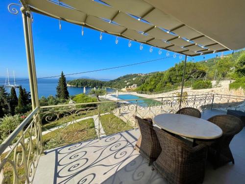 Paleopetres K-One - Premium Double Suite - Kalami -