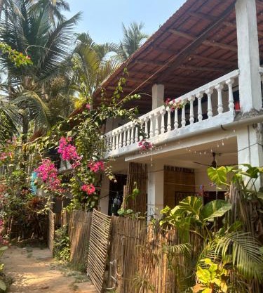 Palm Breeze Villas