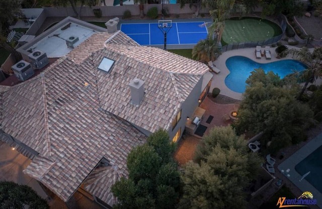 Palm Tree Paradise+Sportcourt+Putting Green+Tetherball+Game Room+Heated Pool & Spa