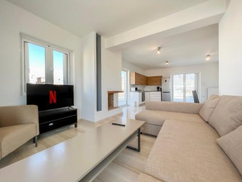 Panoramic Cityscape Maisonette in Agios Dimitrios