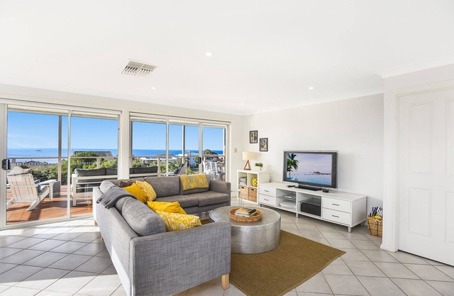 Panoramic Coastal Views of Encounter Bay and Beyond