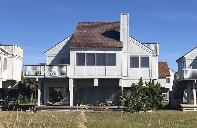 Panoramic Ocean Views - Steps from Beach and BHI Club - Brand New Golf Carts