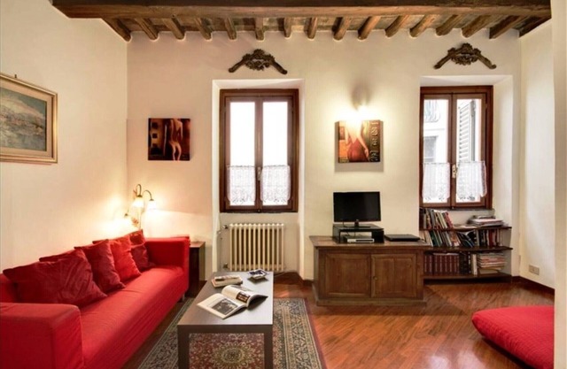 Panth&home Charming Accomodation just one block from Pantheon