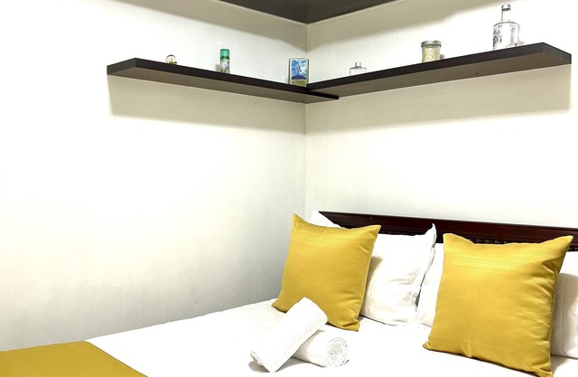 PARAÑAQUE CITY NEAR INTERNATIONAL AIRPORT 1,2,3,RESORT WORLD,OKADA,SM BICUTAN