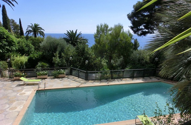 Paradise on the Côte d'Azur - Luxury flat in exceptional setting near Monaco