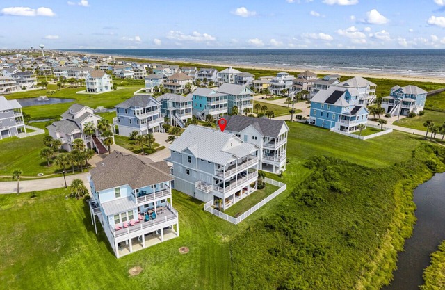 Paradise Palms, Modern Island Vibe, Beach Views