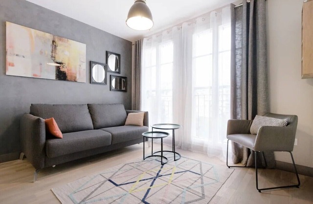 Paris-La Défense-Puteaux-Parking-Mobility lease