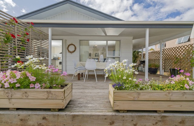 Park Drive - Whangamata Holiday Home