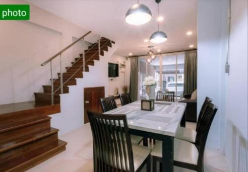 Pasing House