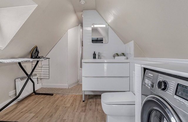 Pass the Keys | City Centre Apartment Canterbury