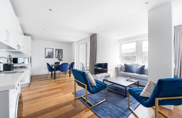PBC | One Bedroom Apartment with Balcony JT6