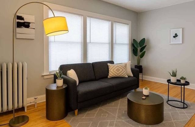 Peaceful 1BR Escape in Evanston
