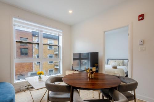 Peaceful 1BR Getaway Near MTL Village