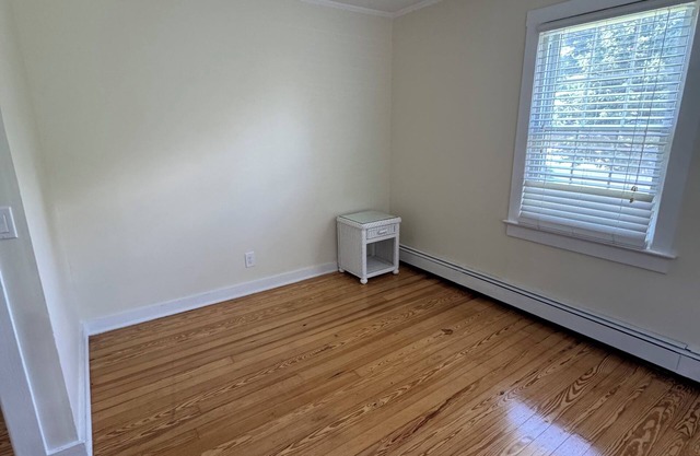Peaceful 2-bedroom apartment with AC in Spring Lake Heights close to the beach.