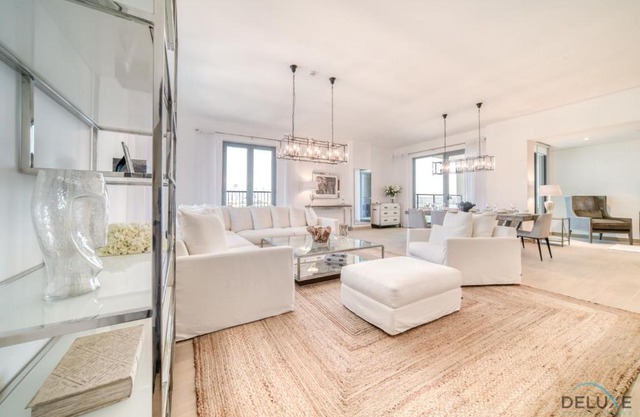 Peaceful 4BR Penthouse with Assistant Room at Le Pont Jumeirah by Deluxe Holiday Homes