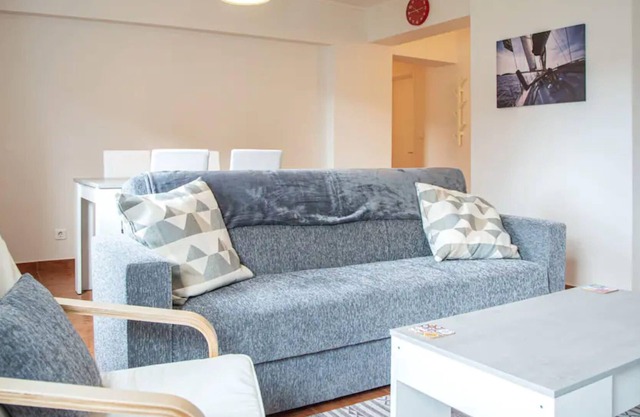 Peaceful and Serene 3 Bedroom Apartment in Lisbon