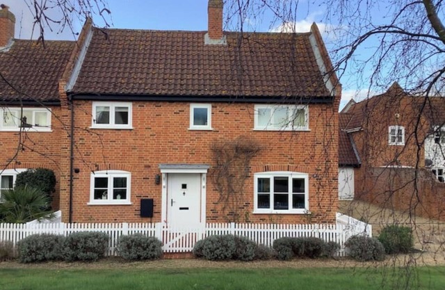 Peaceful house ideal for dogs