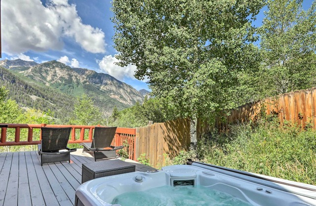 Peaceful Marble Retreat w/ Grill & Mtn Views!