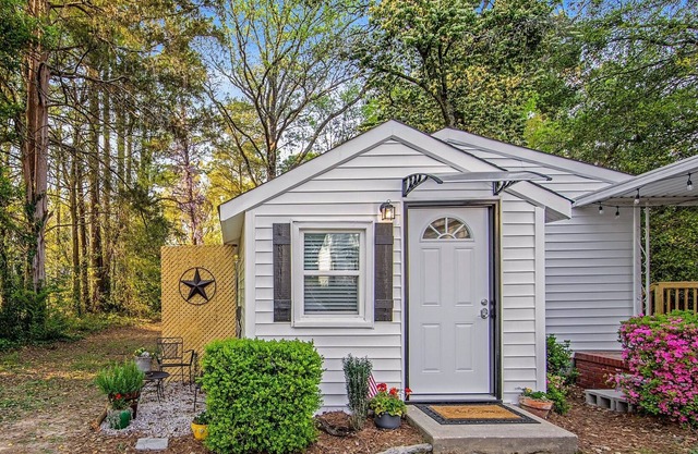 Peaceful, Private Tiny Home with Fenced-in Yard & Centrally Located