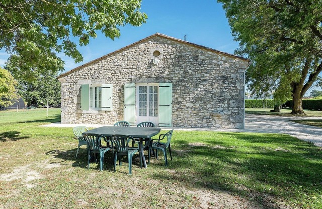 Peaceful Stay in Saint-Nexans