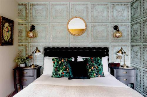 Peaceful Studio Flat with Patio and Dogs allowed