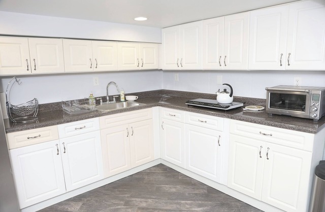 Peaceful studio with WiFi in charming Roselle
