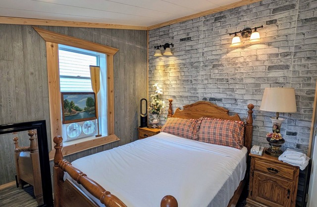 Peacefully elegant 3-bedroom/1 Bathroom house in Sault Ste. Marie