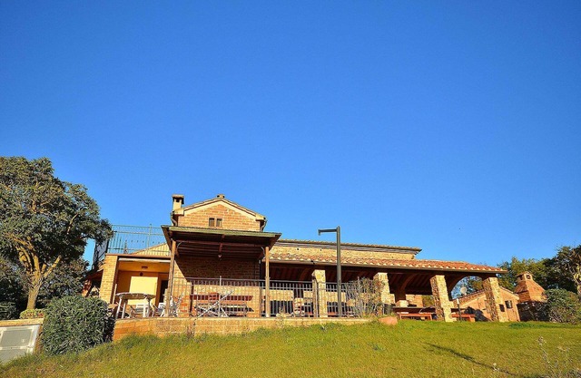 Peccioli Family Retreat