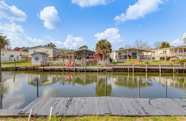 Pensacola Home w/Private Dock - 7 Mi to Beaches