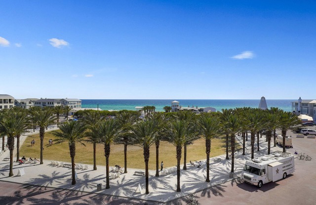 Penthouse in Seaside with Incredible Gulf, Town, and Sunset Views, + 2 Bikes