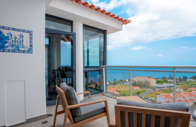 Penthouse Paradisus by LovelyStay