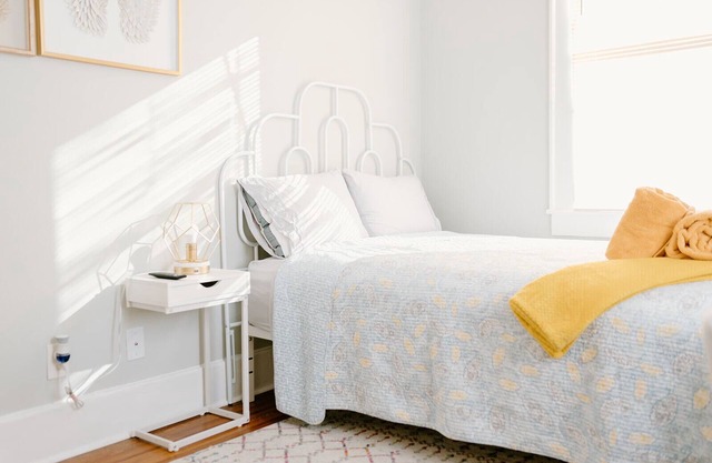 Perch 𓆱 BnB, 3/1 + yoga rm in Victorian Dist East