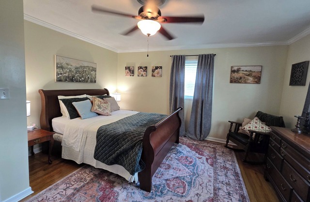 Perfect and convenient location. Many amenities.
