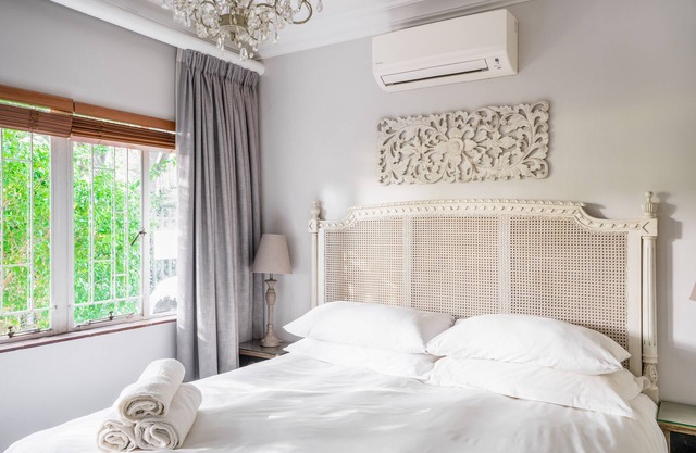 Perfect area in the heart of historic Stellenbosch. The place to be!