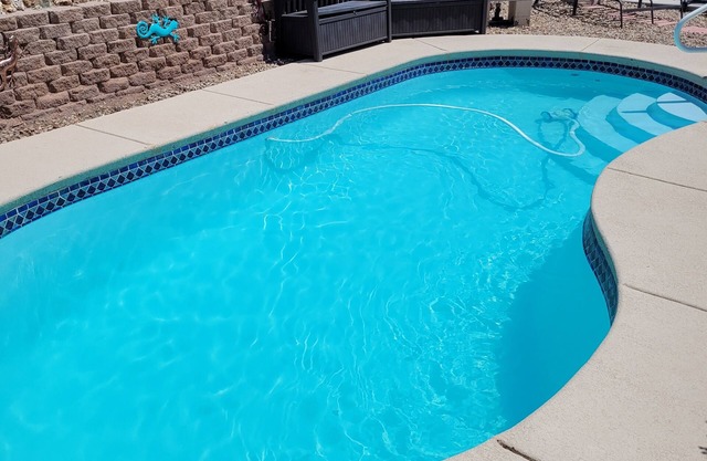 Perfect for families with friends, Pool