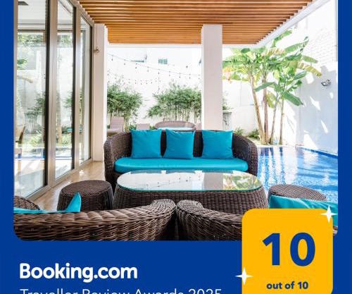 Perfect Son Tra Beach Villa Da Nang with sea view