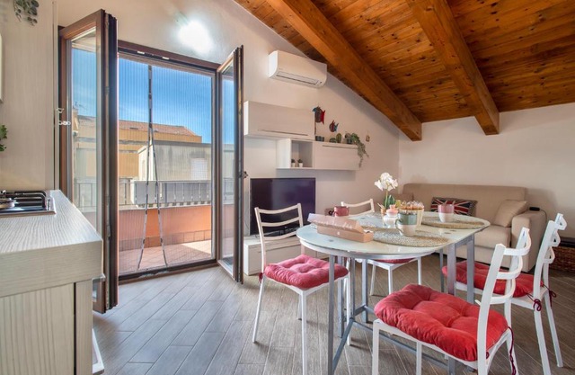 Perla Marina, Attico a 200 metri dal mare